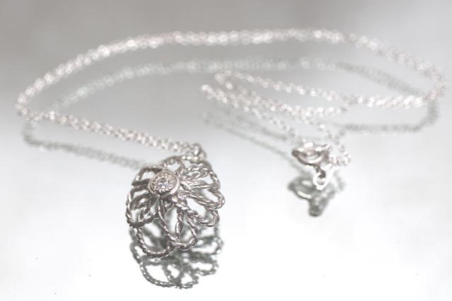 お花満開ネックレス