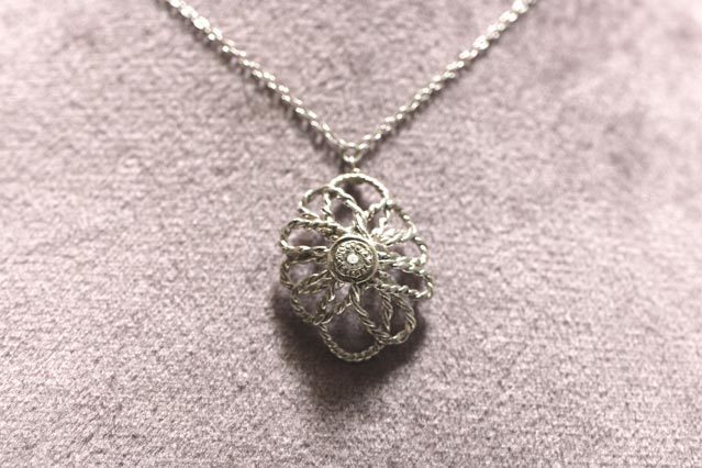 お花満開ネックレス